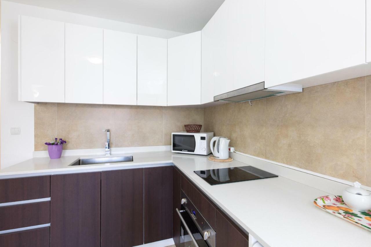 Apartments Nino Malinska Exterior photo